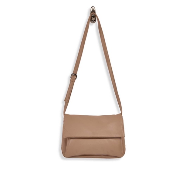 CoLab Harlow foldover crossbody bag - nude color - Picture 3 of 3